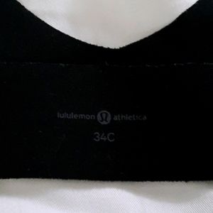 Lululemon sports bra 34c